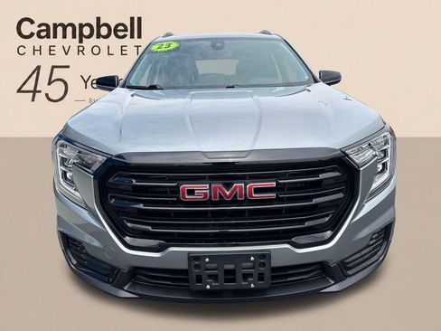 Used 2023 GMC Terrain SLE w/ Driver Convenience Package AWD/4WD image 9