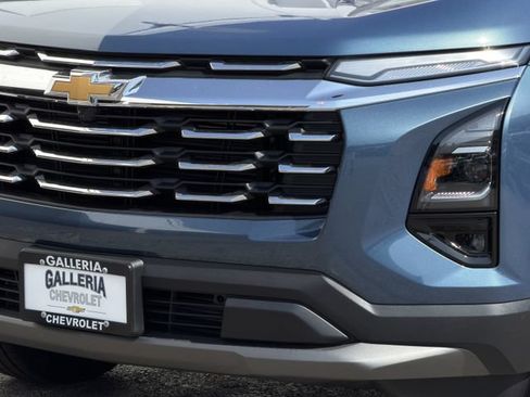 New 2026 Chevrolet Equinox LT w/ Convenience Package II FWD image 7