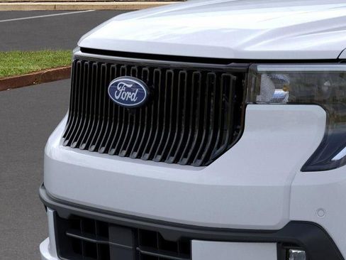 New 2026 Ford Maverick Lobo AWD/4WD image 18