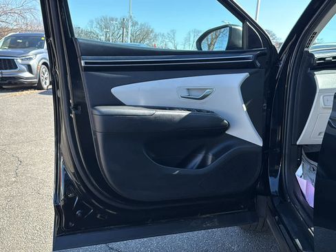 Used 2023 Hyundai Tucson SEL w/ Convenience Package image 11