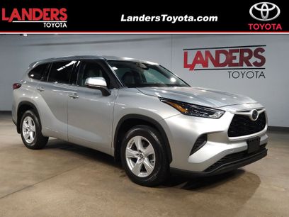 Used 2022 Toyota Highlander L