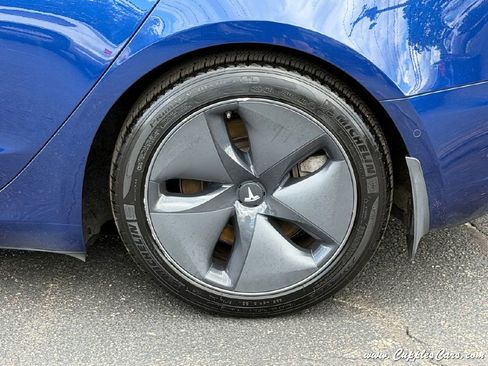 Used 2020 Tesla Model 3 Standard Range Plus RWD image 42