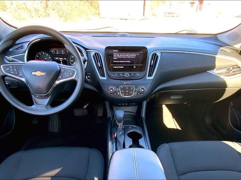 Certified 2024 Chevrolet Malibu LT image 15