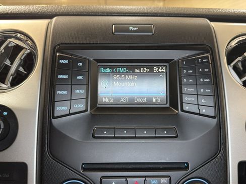 Used 2013 Ford F150 XLT w/ Mid Equipment Group RWD image 25