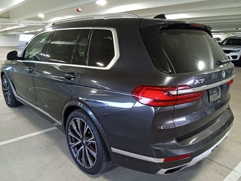 Used 2021 BMW X7 xDrive40i w/ Premium Package AWD/4WD image 7