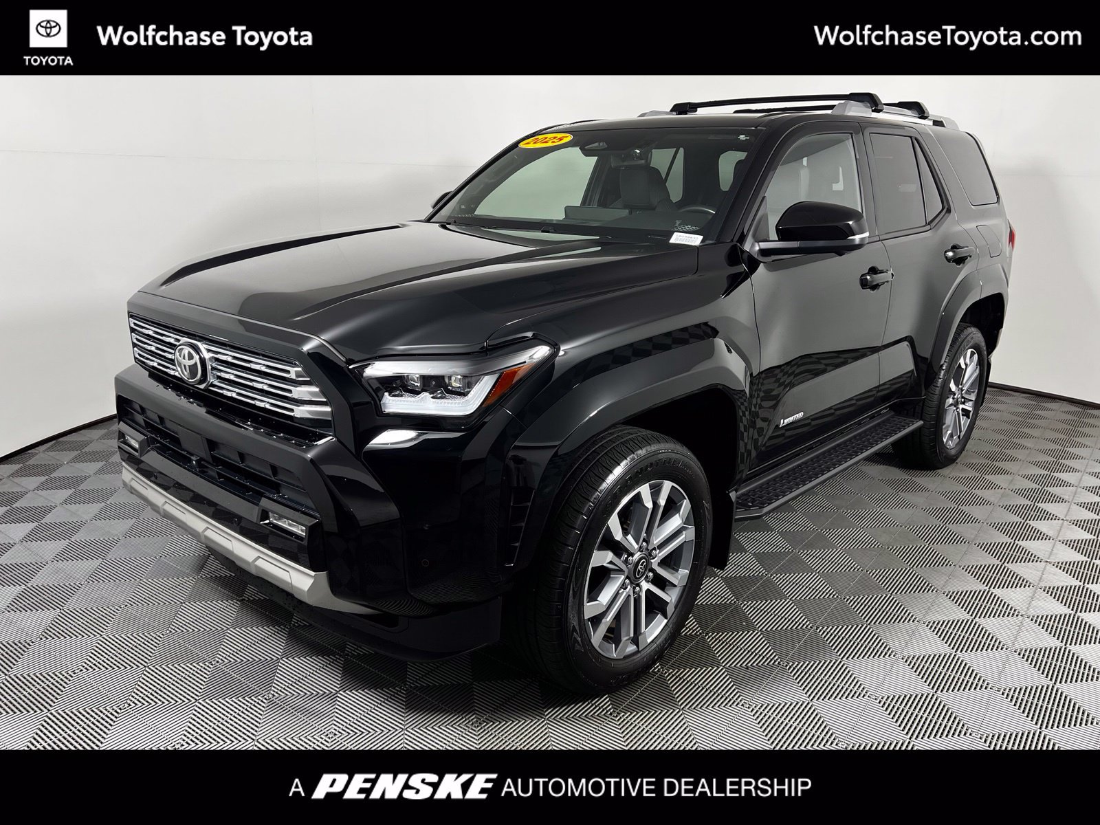 Used 2025 Toyota 4Runner Limited AWD/4WD image 1