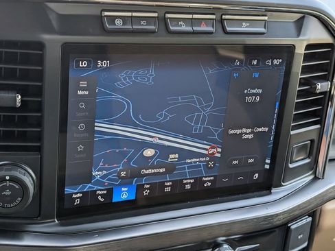 Used 2024 Ford F350 Lariat w/ Lariat Ultimate Package AWD/4WD image 15