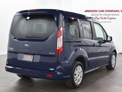 Used 2016 Ford Transit Connect XLT image 7