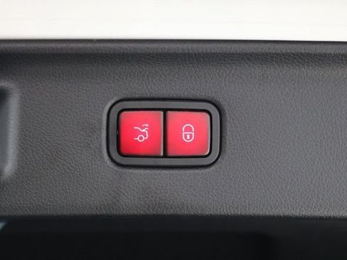 Used 2022 Mercedes-Benz S 580 4MATIC Sedan image 32