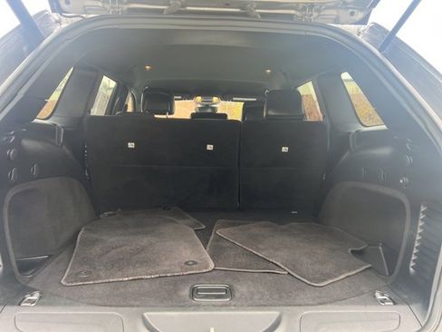 Used 2019 Jeep Grand Cherokee Altitude image 14