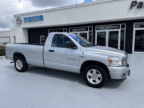 Used 2007 Dodge Ram 1500 Truck SLT RWD image 6