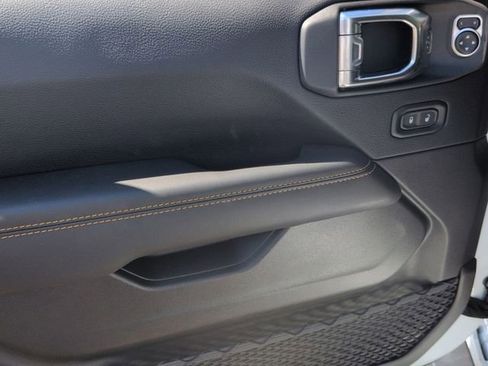 New 2025 Jeep Wrangler Unlimited Rubicon 392 image 30