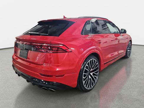 Used 2024 Audi SQ8 Prestige image 5