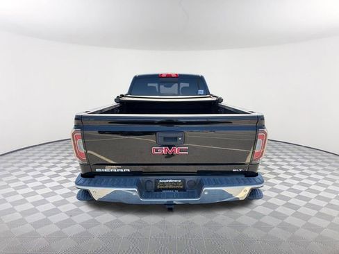 Used 2018 GMC Sierra 1500 SLT w/ Enhanced Driver Alert Package image 6