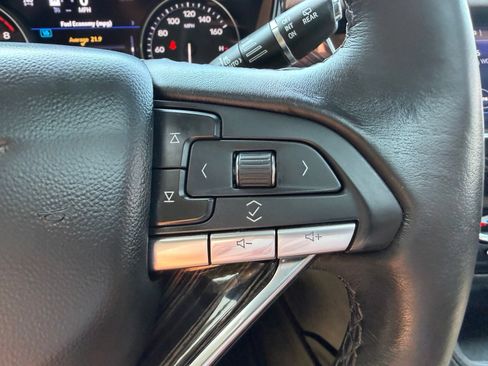 Used 2023 Cadillac XT6 Premium Luxury w/ Technology Package AWD/4WD image 15