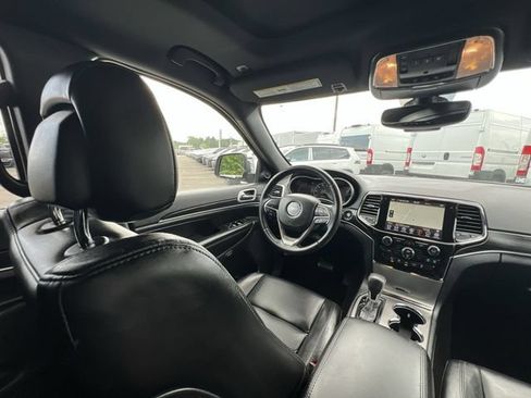 Used 2021 Jeep Grand Cherokee Limited AWD/4WD image 17