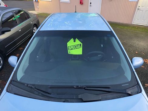 Used 2012 Toyota Prius Plug-In Hybrid image 26