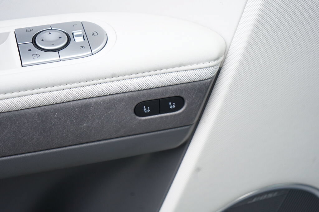 Certified 2024 Hyundai Ioniq 5 Limited AWD/4WD image 15