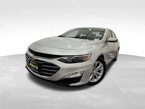 Used 2021 Chevrolet Malibu LT image 1