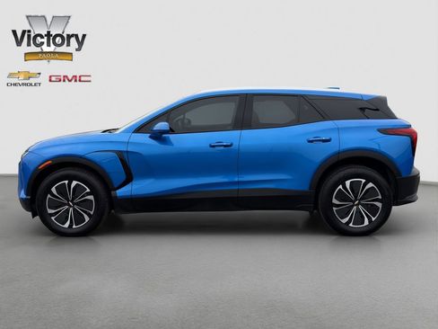 Used 2024 Chevrolet Blazer EV LT AWD/4WD image 3