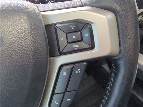 Used 2022 Ford F350 Lariat w/ Lariat Ultimate Package image 13