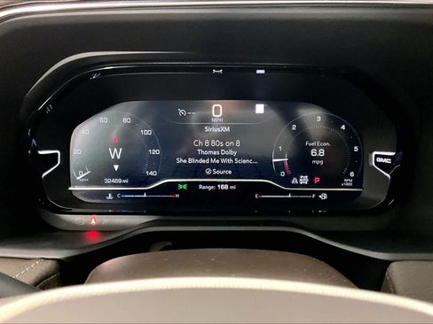 Used 2022 GMC Yukon XL Denali AWD/4WD image 25
