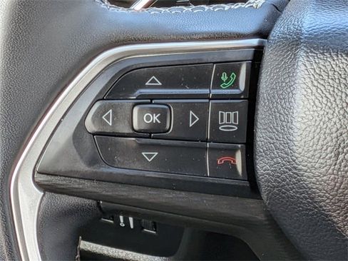 Certified 2024 Jeep Grand Cherokee Altitude image 20