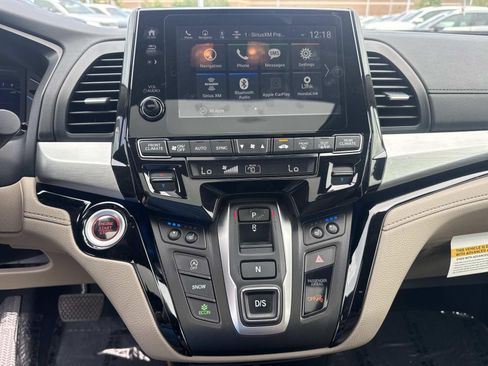 Used 2020 Honda Odyssey Elite image 25