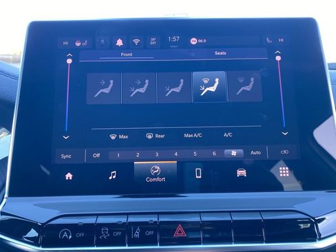 New 2026 Jeep Compass Latitude image 32