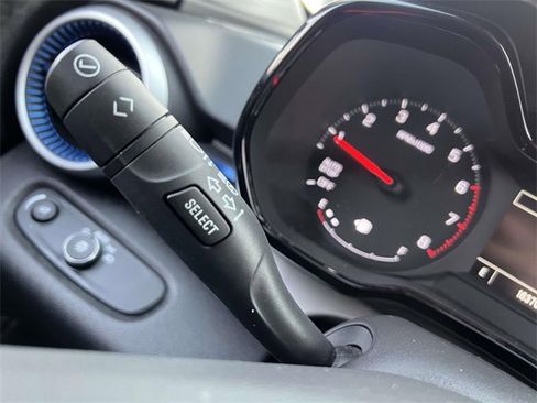 Certified 2024 Chevrolet Trax LS image 29