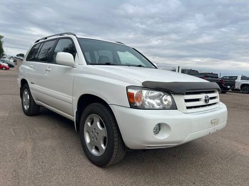 Used 2006 Toyota Highlander Limited w/ Leather Trim Pkg AWD/4WD image 7