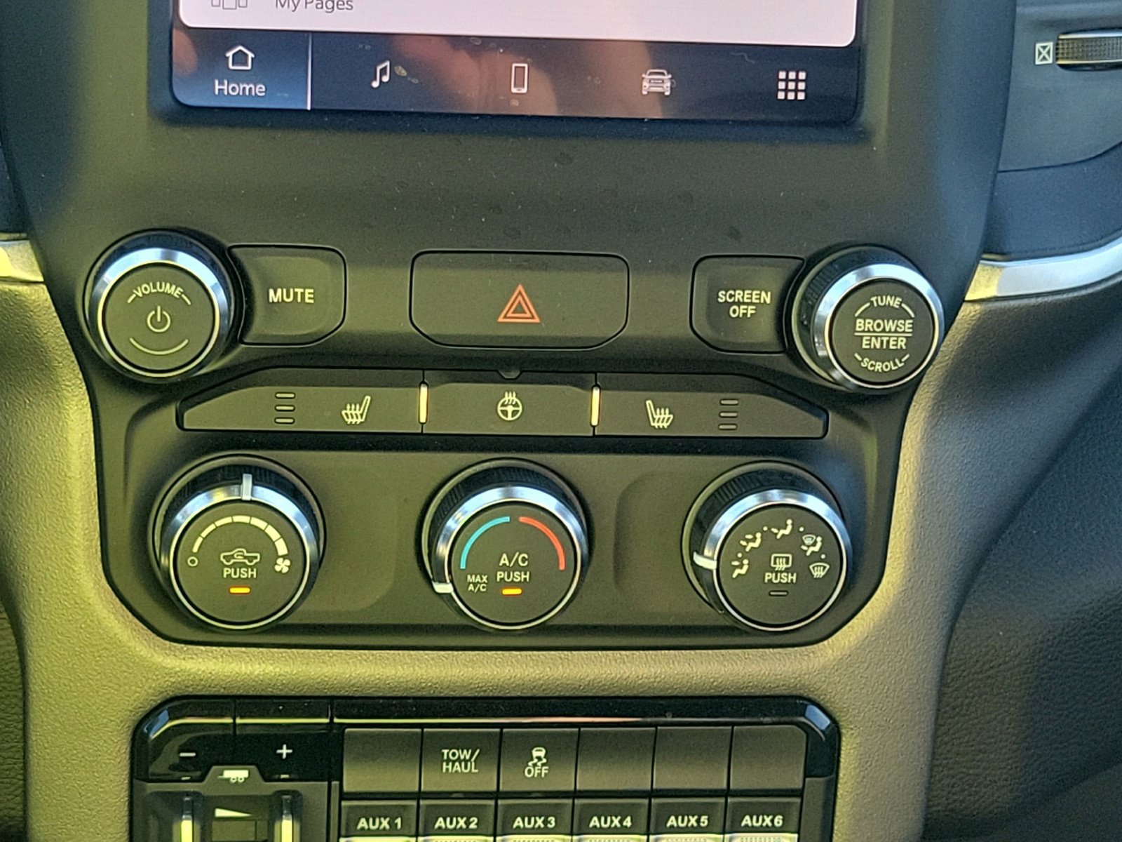 Used 2022 RAM 2500 Big Horn w/ Level A Equipment Group AWD/4WD image 21