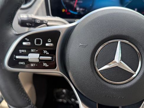 Used 2021 Mercedes-Benz GLA 250 4MATIC image 29