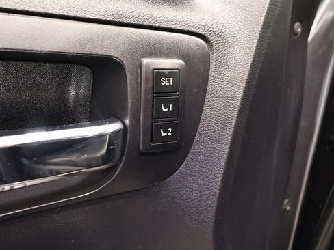 Used 2021 Toyota Tundra Platinum image 11