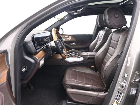 Used 2022 Mercedes-Benz GLS 450 4MATIC image 15