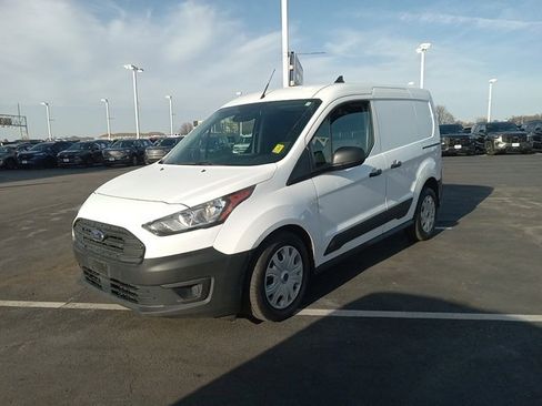 Used 2023 Ford Transit Connect XL image 3