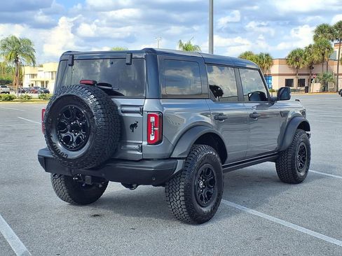 Used 2025 Ford Bronco Badlands w/ Sasquatch Package image 7