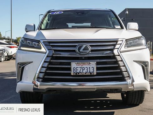 Used 2018 Lexus LX 570 4WD image 2