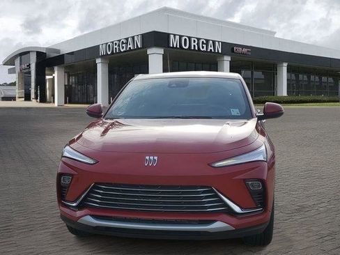 New 2026 Buick Envista Preferred w/ Convenience II Package image 2