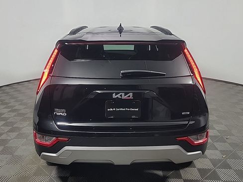 Used 2025 Kia Niro EX image 5