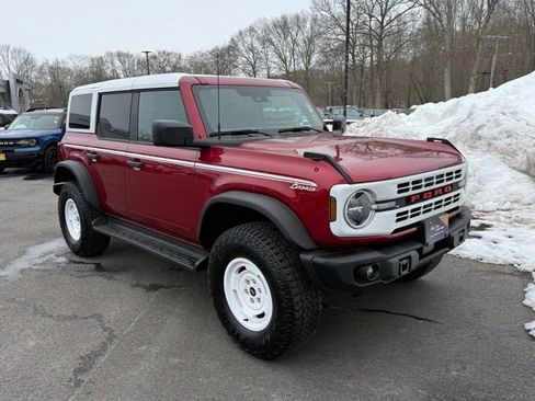Certified 2025 Ford Bronco Heritage Edition image 10