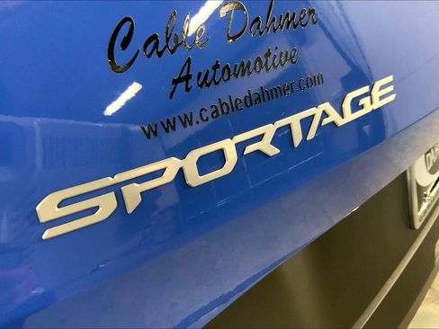 Used 2026 Kia Sportage EX w/ EX Panorama Roof Package image 8