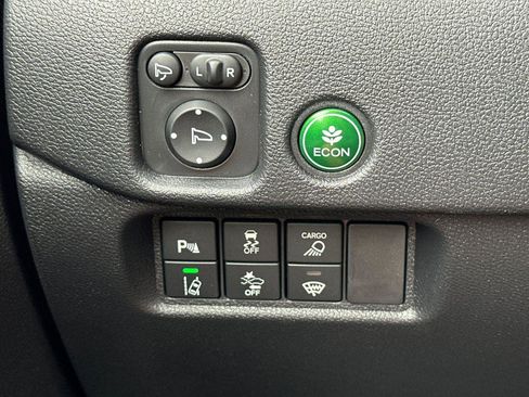 Certified 2025 Honda Ridgeline TrailSport+ image 28