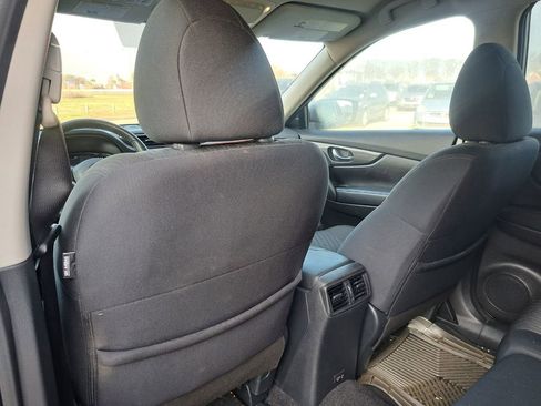 Used 2020 Nissan Rogue S w/ Special Edition Package image 17