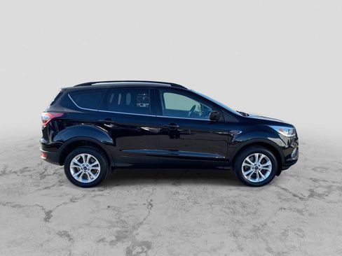 Used 2018 Ford Escape SEL image 9