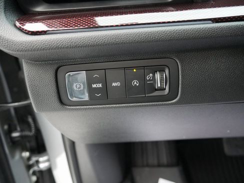 New 2026 Chevrolet Traverse Z71 w/ Enhanced Driving Package image 11