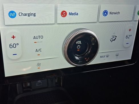 Certified 2022 Ford Mustang Mach-E Select AWD/4WD image 16