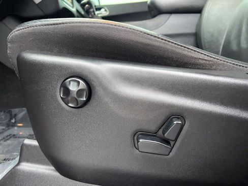 Used 2020 Dodge Durango GT image 17