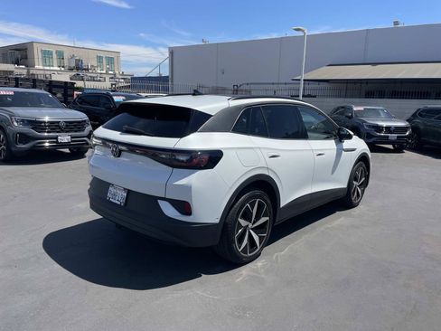 Certified 2023 Volkswagen ID.4 Pro S AWD/4WD image 3