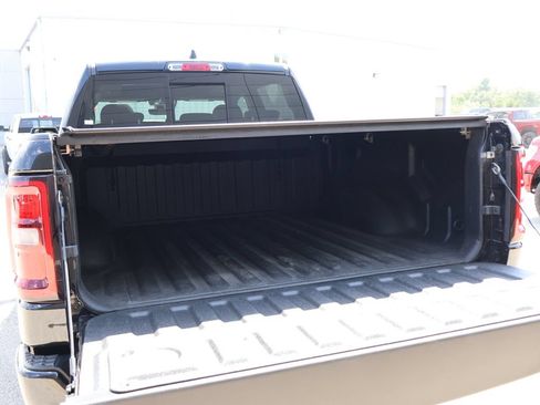 Used 2025 RAM 1500 Big Horn AWD/4WD image 14